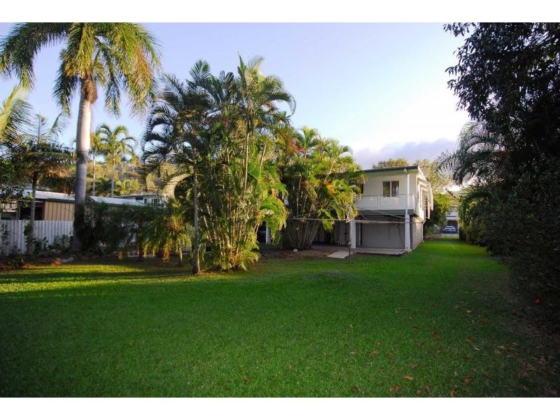 20 Faraday Street, Wulguru QLD 4811