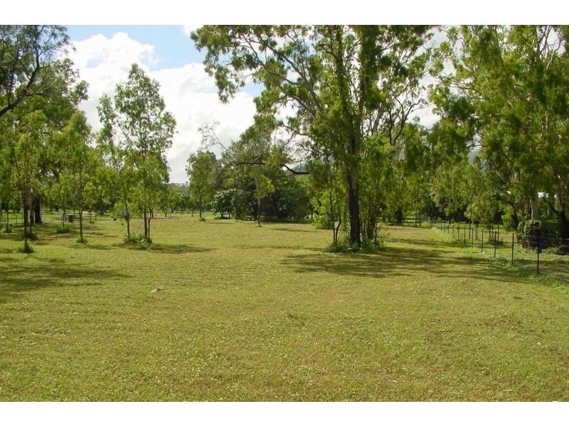 60 Alligator Creek Road, Alligator Creek QLD 4816