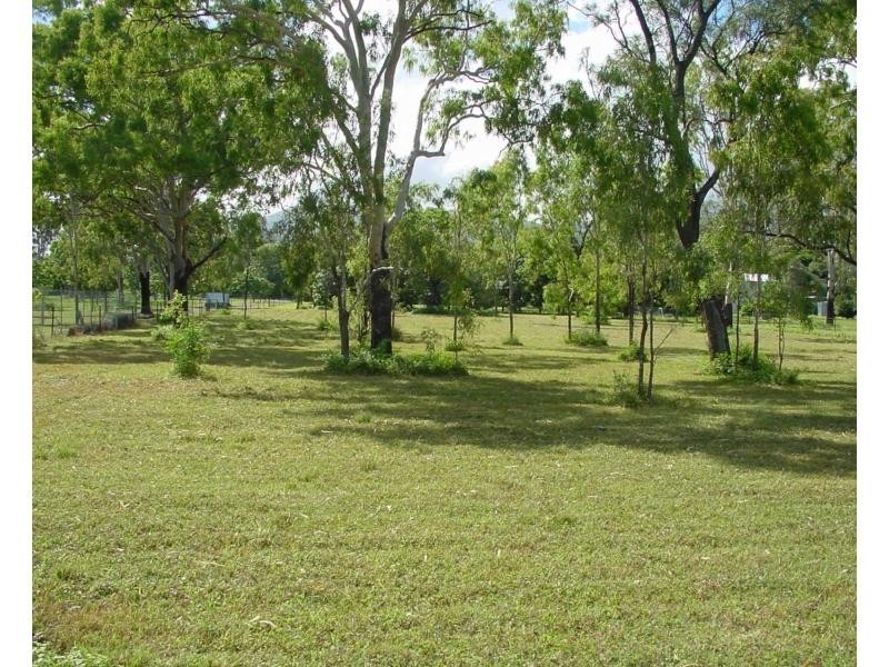 60 Alligator Creek Road, Alligator Creek QLD 4816