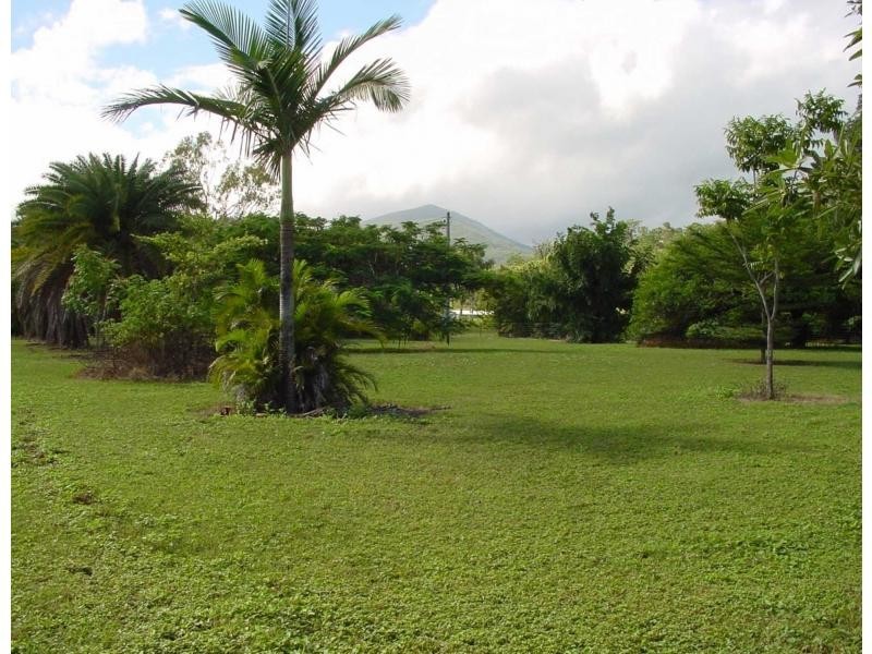 60 Alligator Creek Road, Alligator Creek QLD 4816