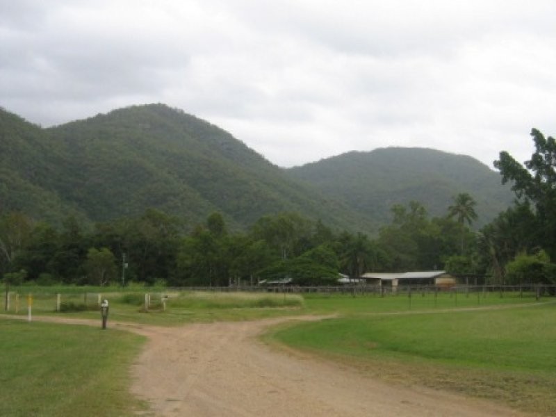 Mount Surround QLD 4809