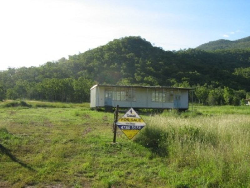 267 Haberecht Road, Majors Creek QLD 4816