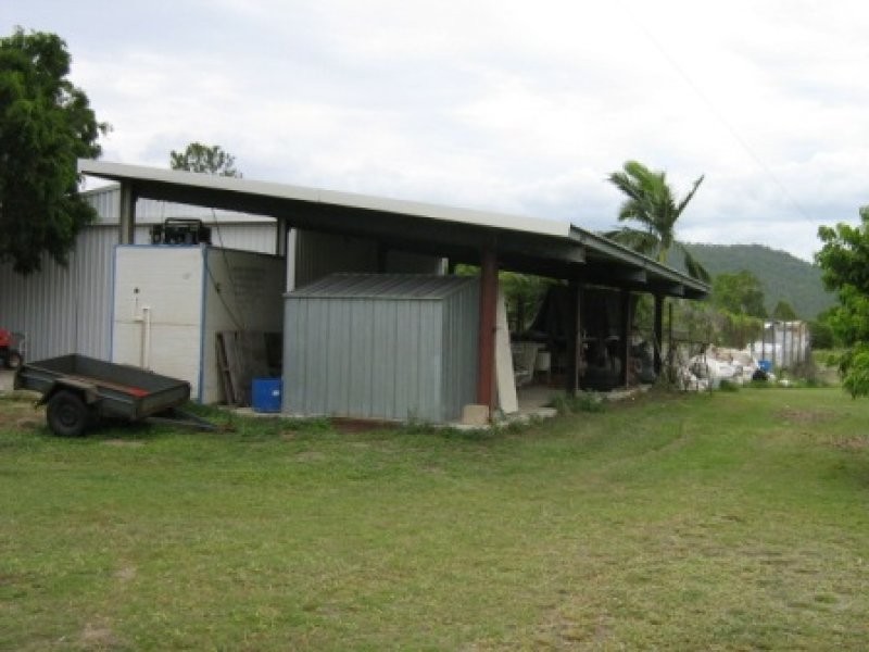 1324 Woodstock Giru Road, Majors Creek QLD 4816