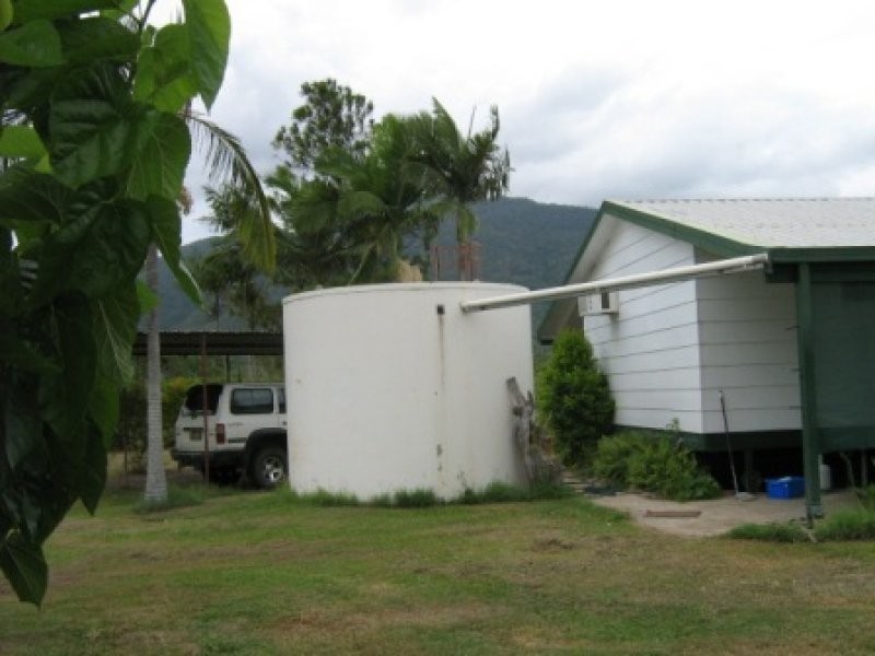 1324 Woodstock Giru Road, Majors Creek QLD 4816