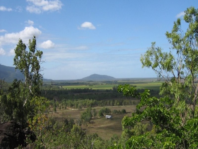Majors Creek QLD 4816