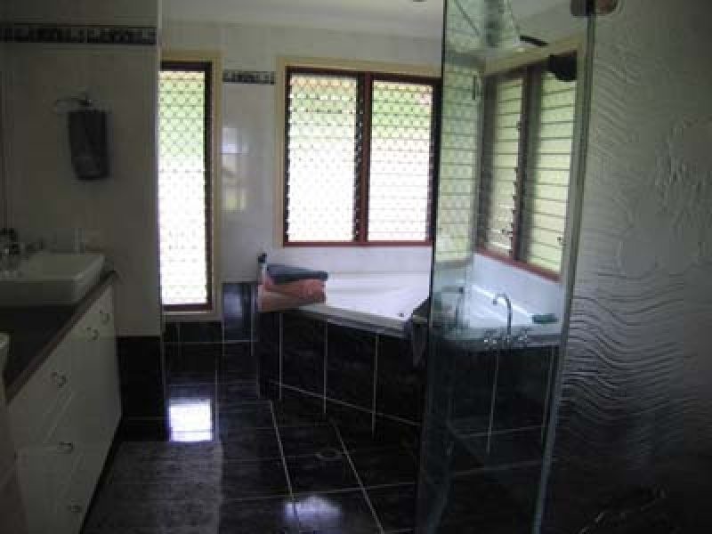 28 Birdsong Drive, Mooloolah Valley QLD 4553