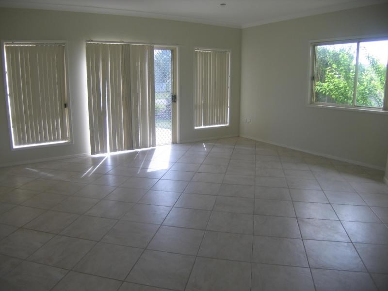 2 Coolibah Court, Mooloolah Valley QLD 4553