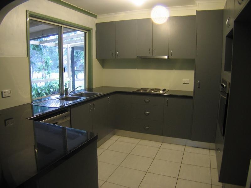 17 Evans Grove Road, Glenview QLD 4553