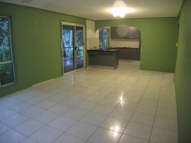 17 Evans Grove Road, Glenview QLD 4553