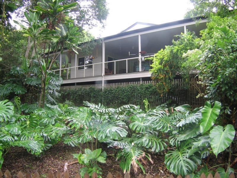 128 Ratcliffe Road, Mooloolah Valley QLD 4553