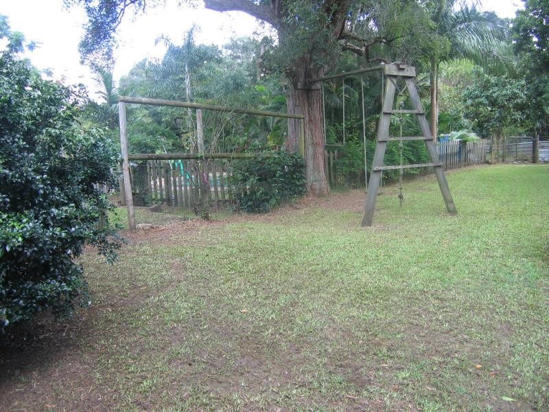 8 Lilypilly Place, Mooloolah Valley QLD 4553