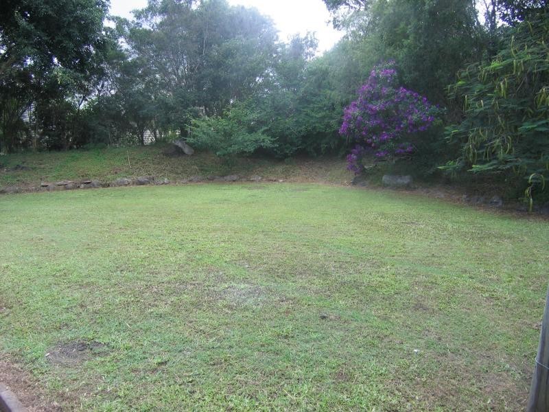 8 Lilypilly Place, Mooloolah Valley QLD 4553