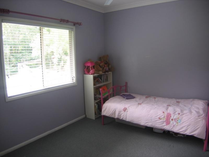 8 Lilypilly Place, Mooloolah Valley QLD 4553