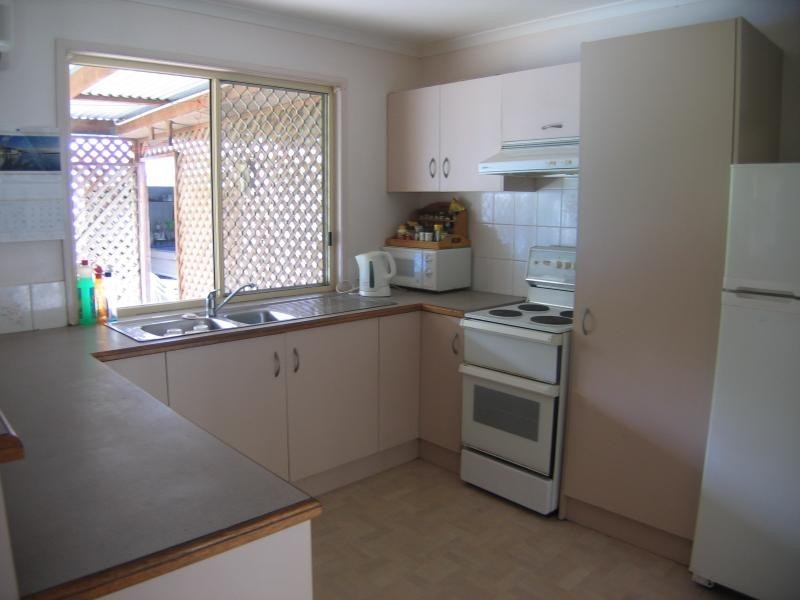 11 Mooloolah Road, Mooloolah Valley QLD 4553