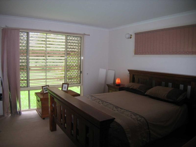 11 Mooloolah Road, Mooloolah Valley QLD 4553