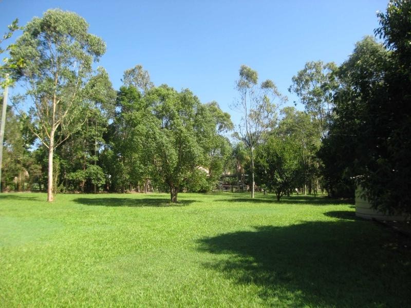 2147 Steve Irwin Way, Landsborough QLD 4550