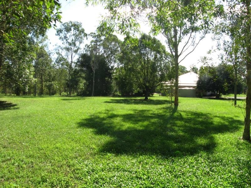 2147 Steve Irwin Way, Landsborough QLD 4550