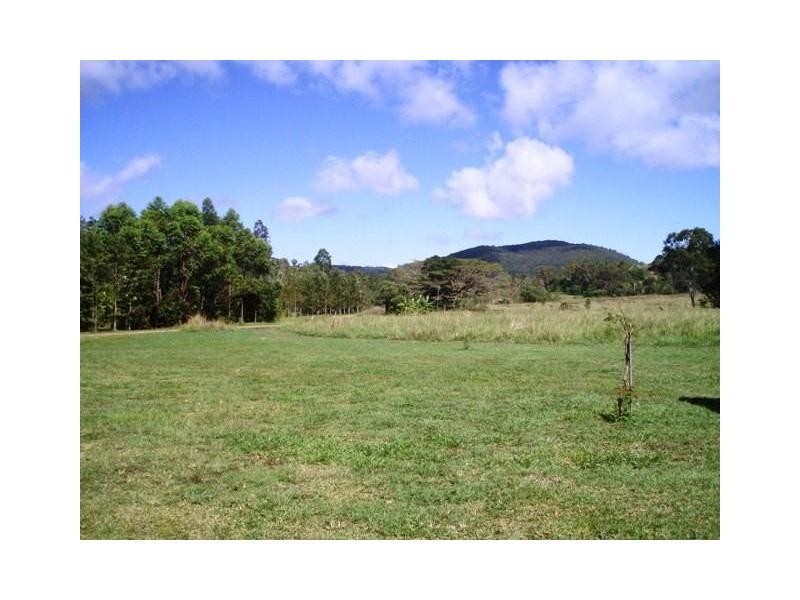 Palm Grove QLD 4800