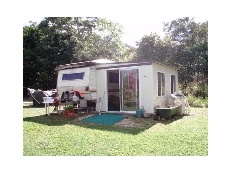 Palm Grove QLD 4800