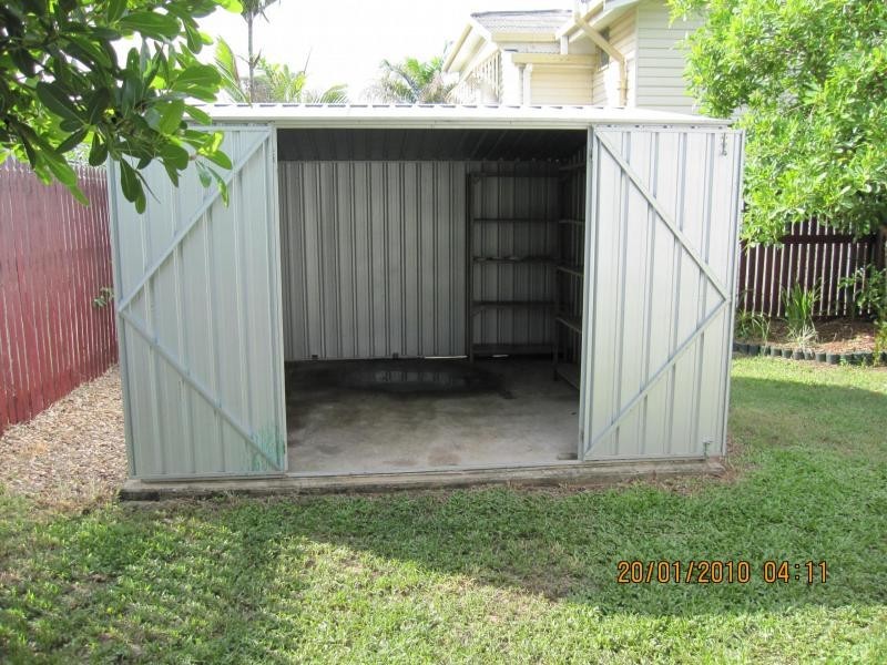 13 Halloran Street, Hermit Park, Townsville QLD 4810