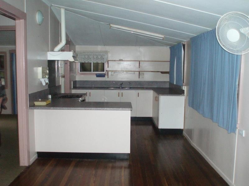 Hamilton Plains QLD 4800