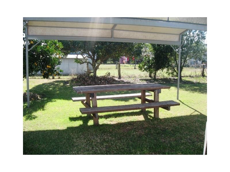 25 Ruge Street, Proserpine QLD 4800