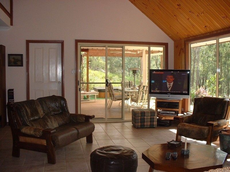 124 Nichols Road, Laguna NSW 2325