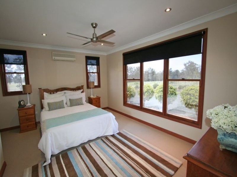 26 Lodge Road, Lovedale NSW 2325