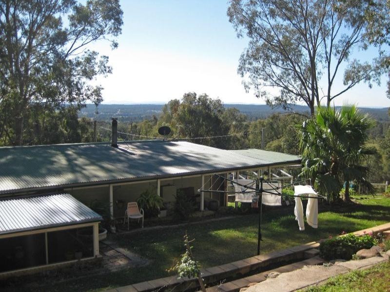 111 Q3 Private Access Road, Ellalong NSW 2325