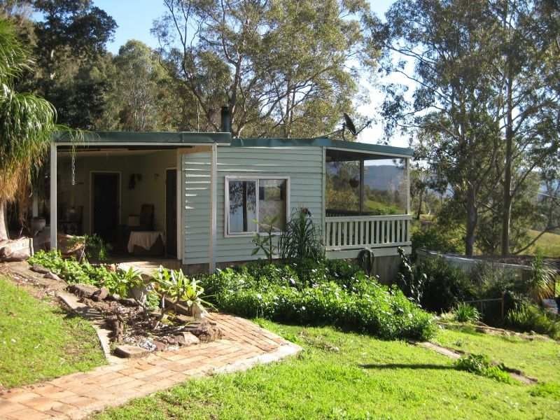 111 Q3 Private Access Road, Ellalong NSW 2325