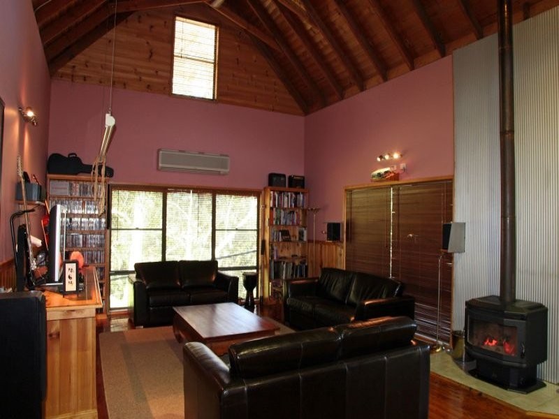 1652 Wollombi Road, Cedar Creek NSW 2325