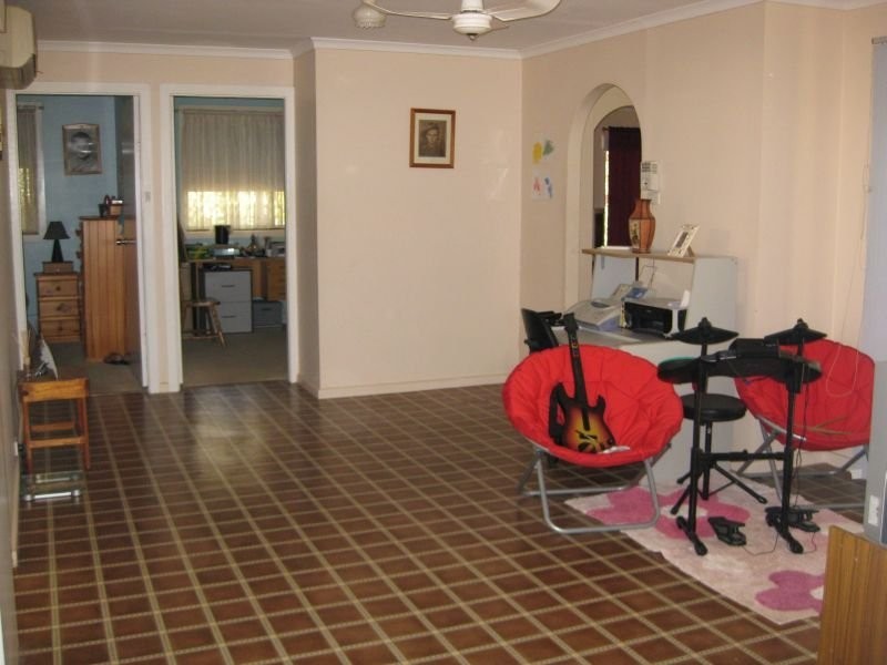 19 Church Street, Weston NSW 2326