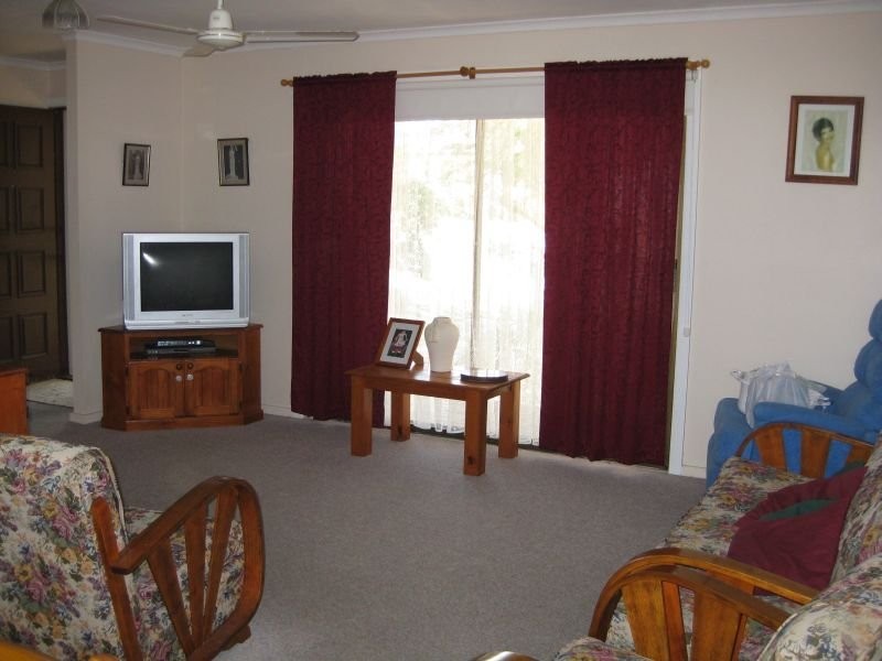 19 Church Street, Weston NSW 2326