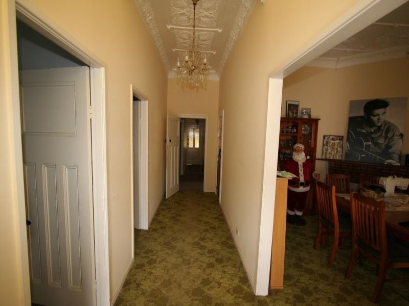 110 Wollombi Road, Cessnock NSW 2325
