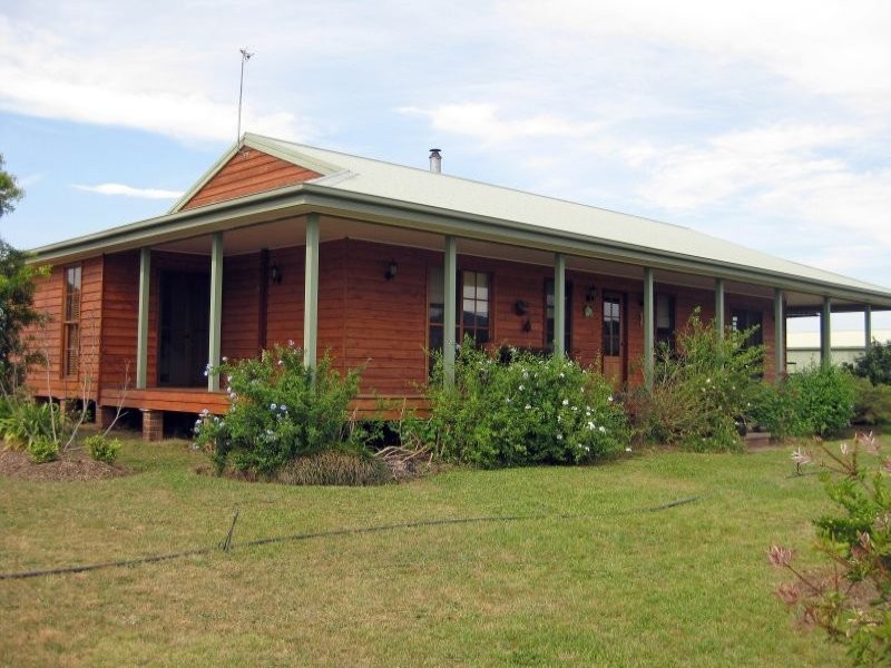 155 Barraba Lane, Quorrobolong NSW 2325