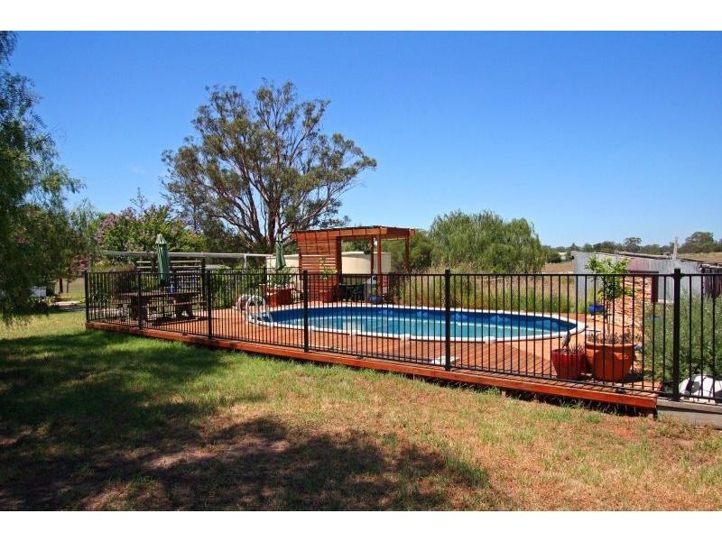 1119 Sandy Creek Road, Quorrobolong NSW 2325