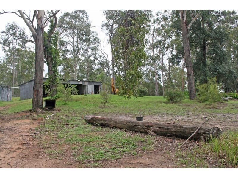 715 Swans Lane, Quorrobolong NSW 2325