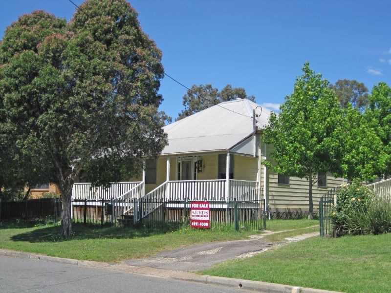 77 Catherine Street, Cessnock NSW 2325