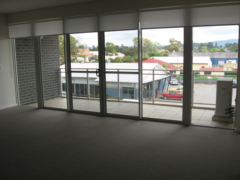 8/10/14 North Avenue, Cessnock NSW 2325