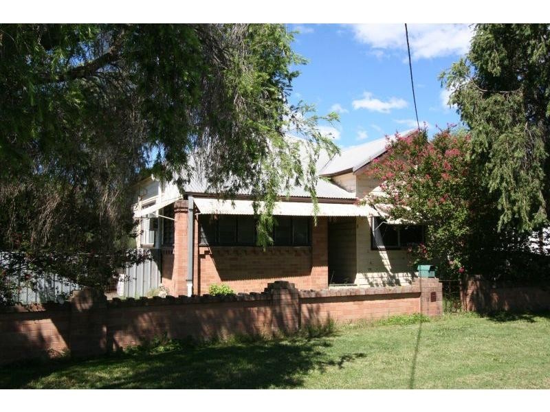 9 Condon Avenue, Cessnock NSW 2325