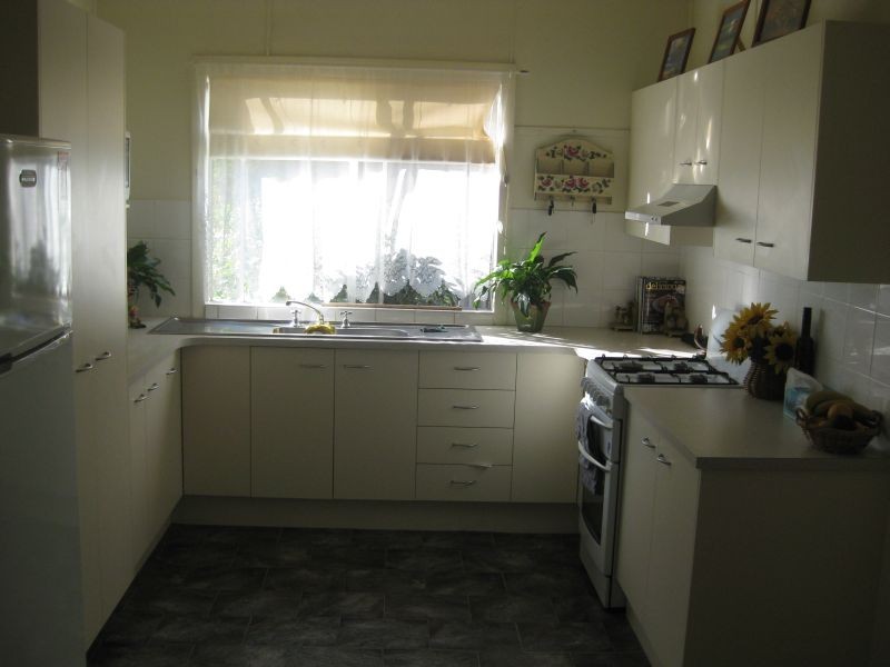 17 Burnett Street, Cessnock NSW 2325