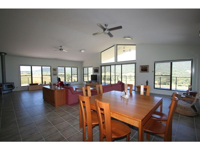 595 Lambs Valley Road, Lambs Valley NSW 2335