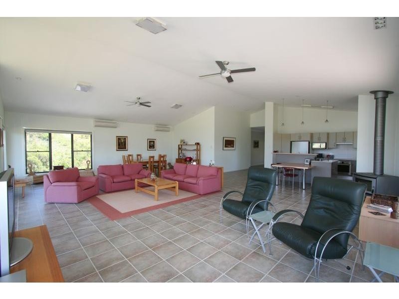 595 Lambs Valley Road, Lambs Valley NSW 2335