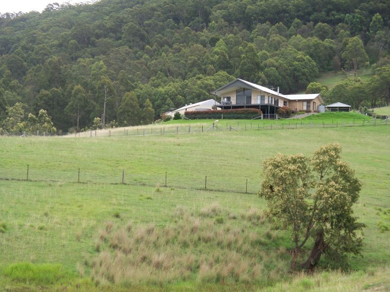 595 Lambs Valley Road, Lambs Valley NSW 2335