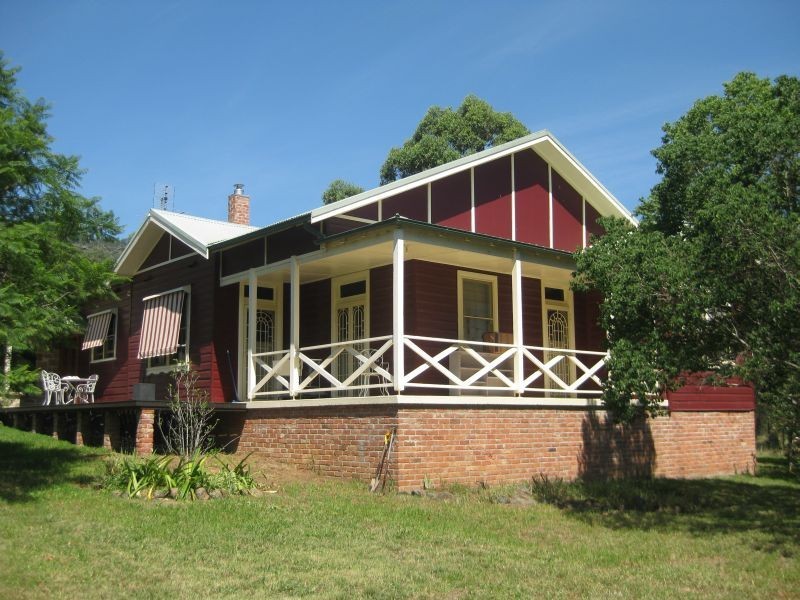 383 Wollombi Road, Broke NSW 2330