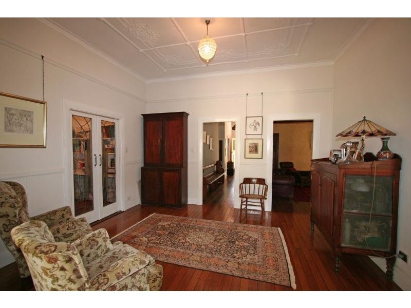 383 Wollombi Road, Broke NSW 2330
