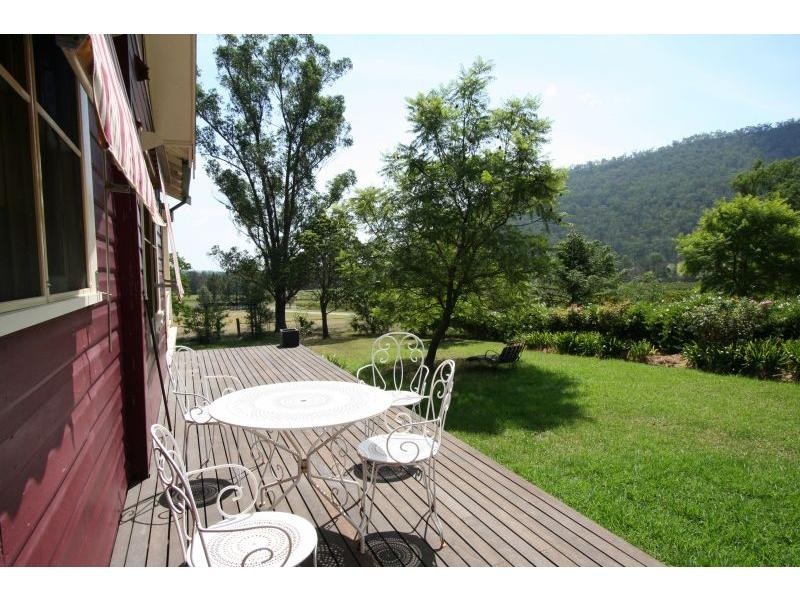 383 Wollombi Road, Broke NSW 2330