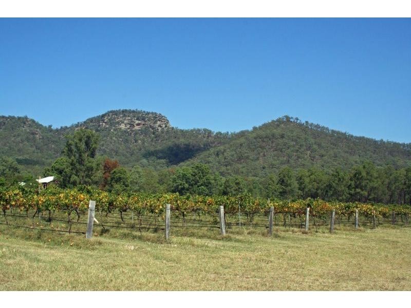 383 Wollombi Road, Broke NSW 2330