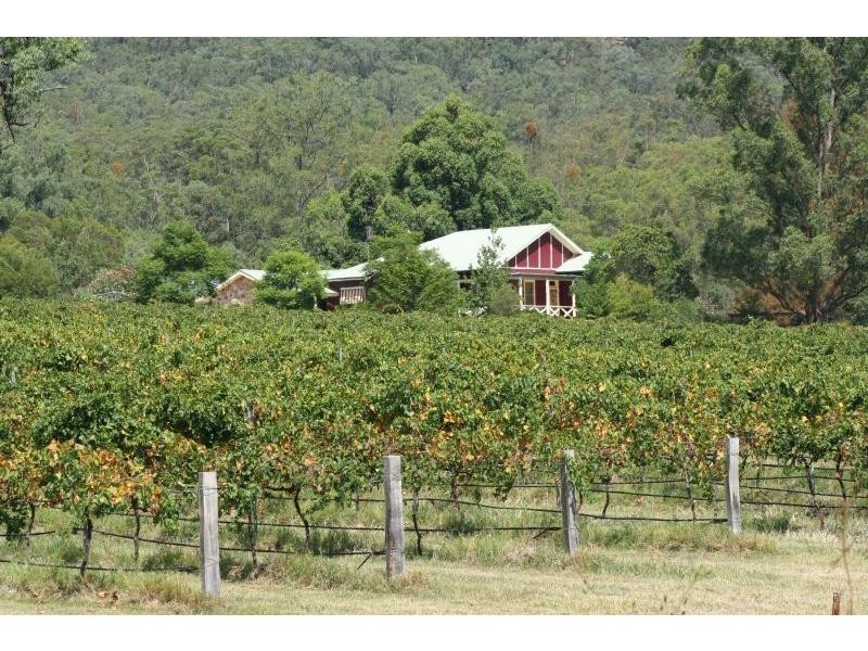 383 Wollombi Road, Broke NSW 2330