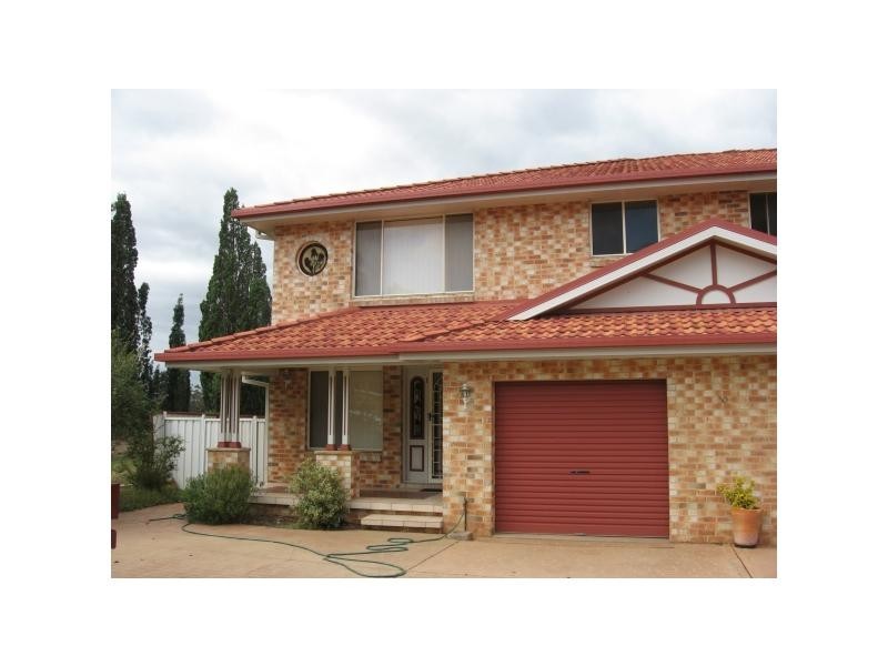 1/30 Links Avenue, Cessnock NSW 2325